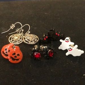 Lot of 5 pair of Halloween earrings